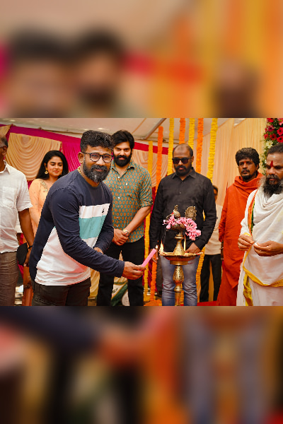 Kather Basha Endra Muthuramalingam Pictures