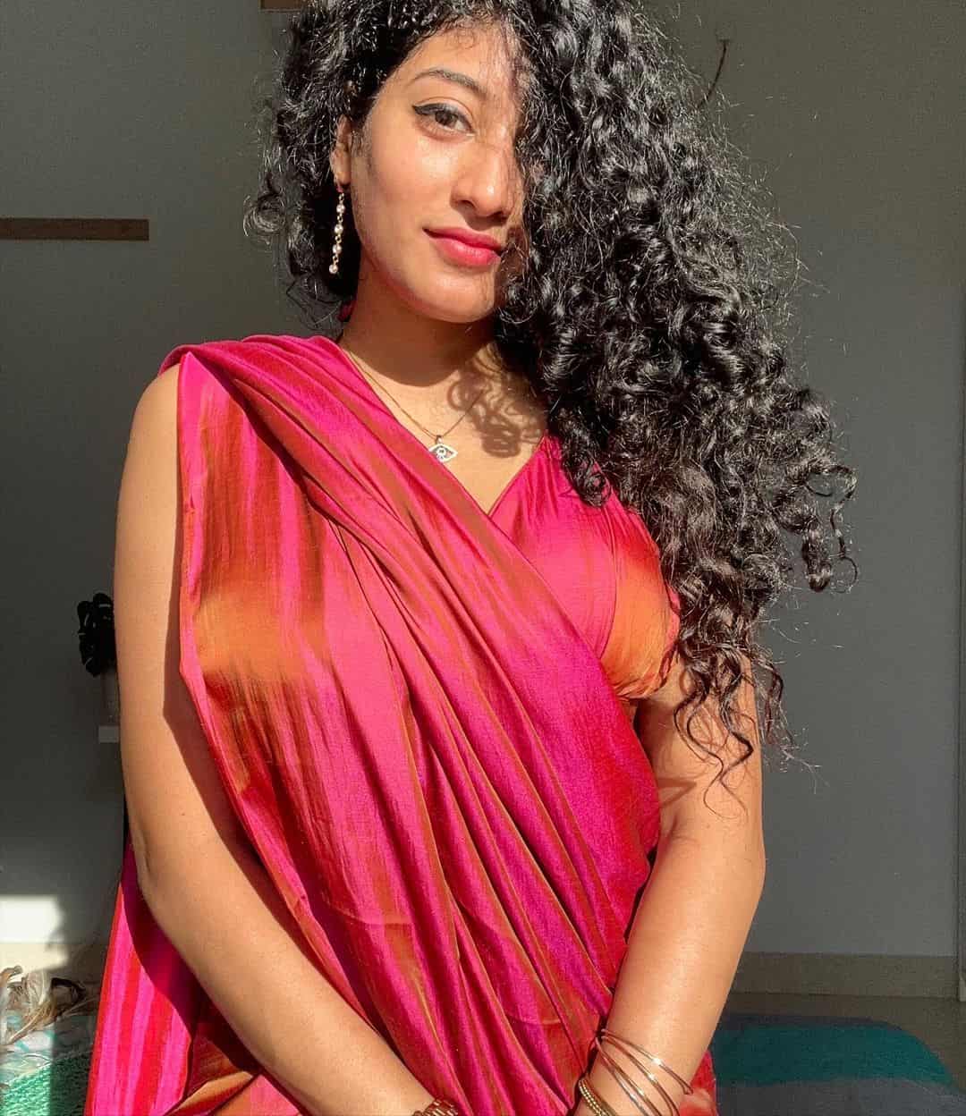 Charming stills of Anjali Nair!