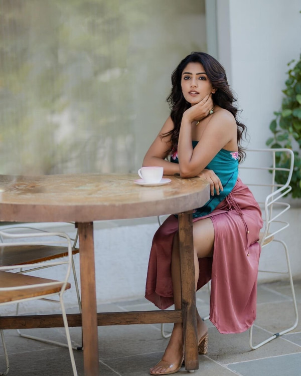 Sizzling Images of Eesha Rebba!