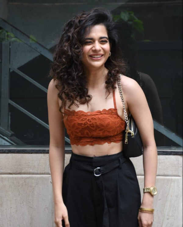 Sizzling Images of Mithila Palkar!