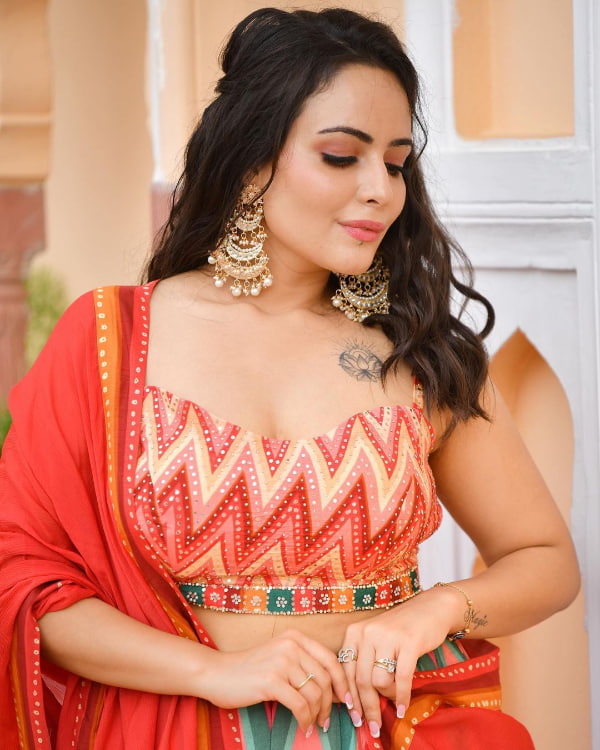 Charming stills of Aanchal Munjal!