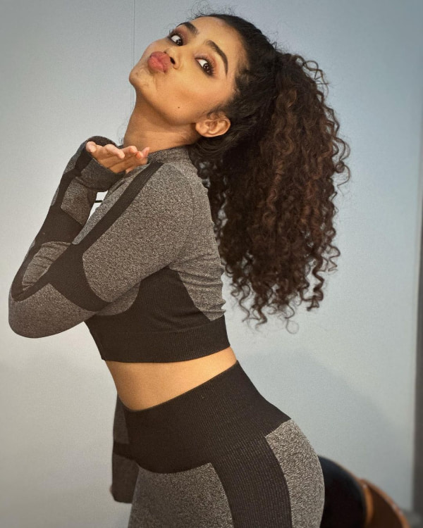 \"Explore the most recent and stunning images of the ever-charming Anupama Parameswaran. Get a glimpse of her latest looks and captivating moments in this exclusive photo collection. #AnupamaParameswaran #LatestImages #TrendingSnaps #CelebrityPhotos\"