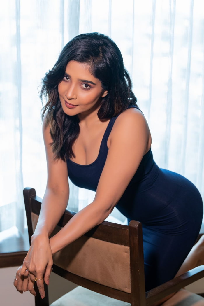 Stunning Photos of Sakshi Agarwal - A Visual Delight!