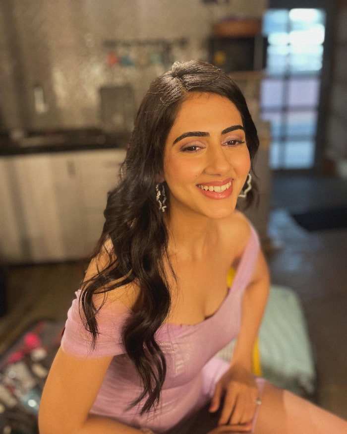 \"Captivating Portraits of Gehna Sippy: Explore Lovely Images in 2023!\"