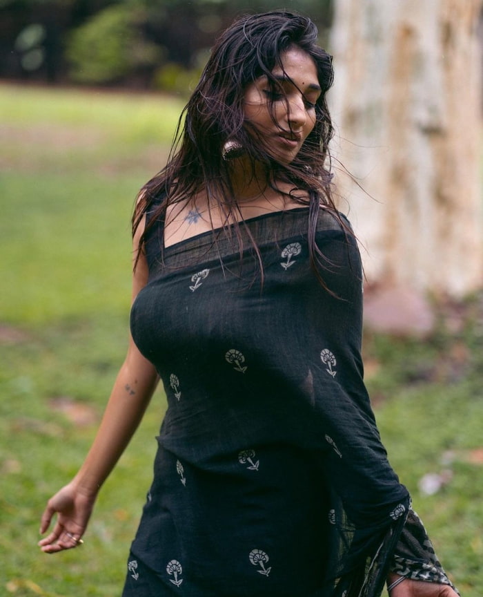 Explore the mesmerizing beauty of Priya Vadlamani through a captivating collection of her latest stills. Don't miss these breathtaking snapshots!  #PriyaVadlamani #StunningBeauty #LatestPhotos #GlamorousActress