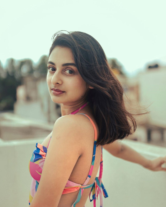  \"Discover the most recent and captivating images of Esther Anil in our updated photo collection. Stay up-to-date with Esther Anil's latest snapshots and moments. #EstherAnil #NewestImages #SnapshotGallery\"