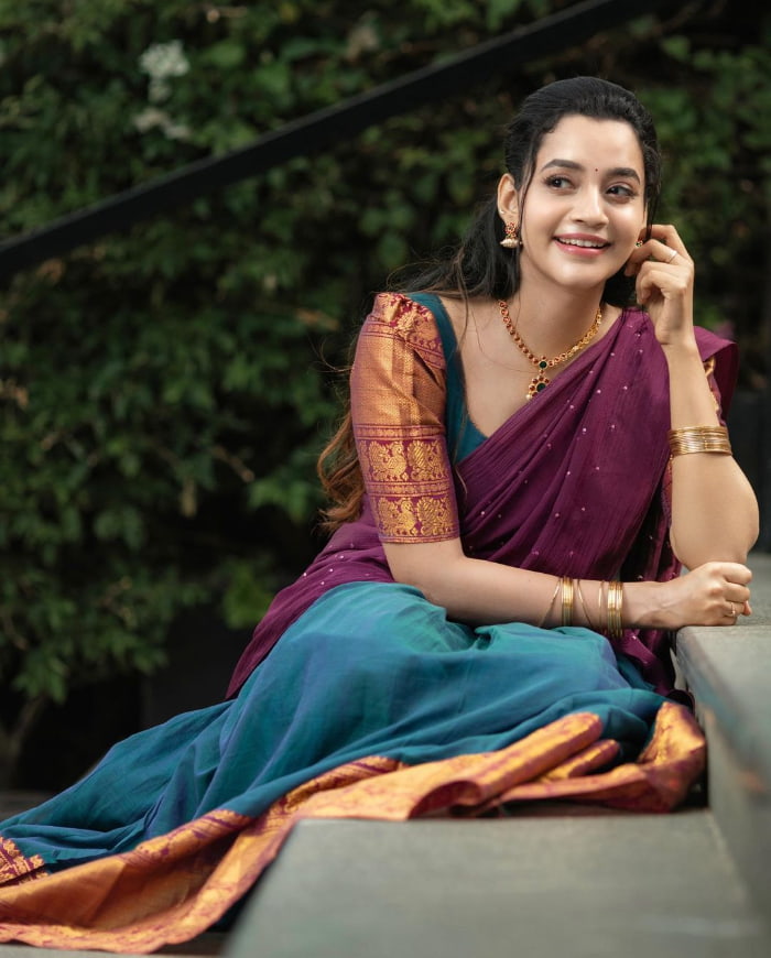 \"Explore the freshest clicks of Abarnathi that are sure to enchant you! Discover a collection of her recent snapshots, radiating joy and beauty. Don't miss out on these trending moments!  #AbarnathiClicks #RecentSnapshots #JoyfulMoments\"