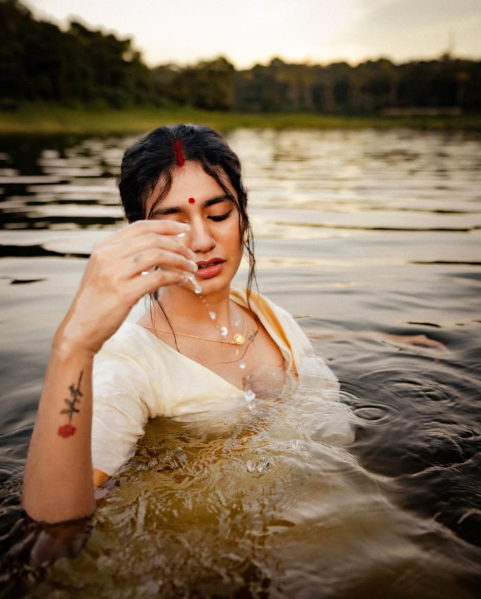 \"Explore the hottest pictures of Priya Prakash Varrier as she graces the latest trending trends. Discover her captivating moments in the spotlight. #PriyaPrakashVarrier #TrendingPhotos #CelebrityPics\"