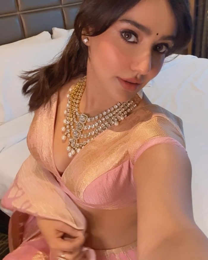 \"Explore the most recent and mesmerizing clicks of the stunning Neha Sharma. Don't miss out on the latest celebrity photos capturing her beauty and style. #NehaSharma #CelebrityPhotos #LatestClicks #TrendingCaptures\"