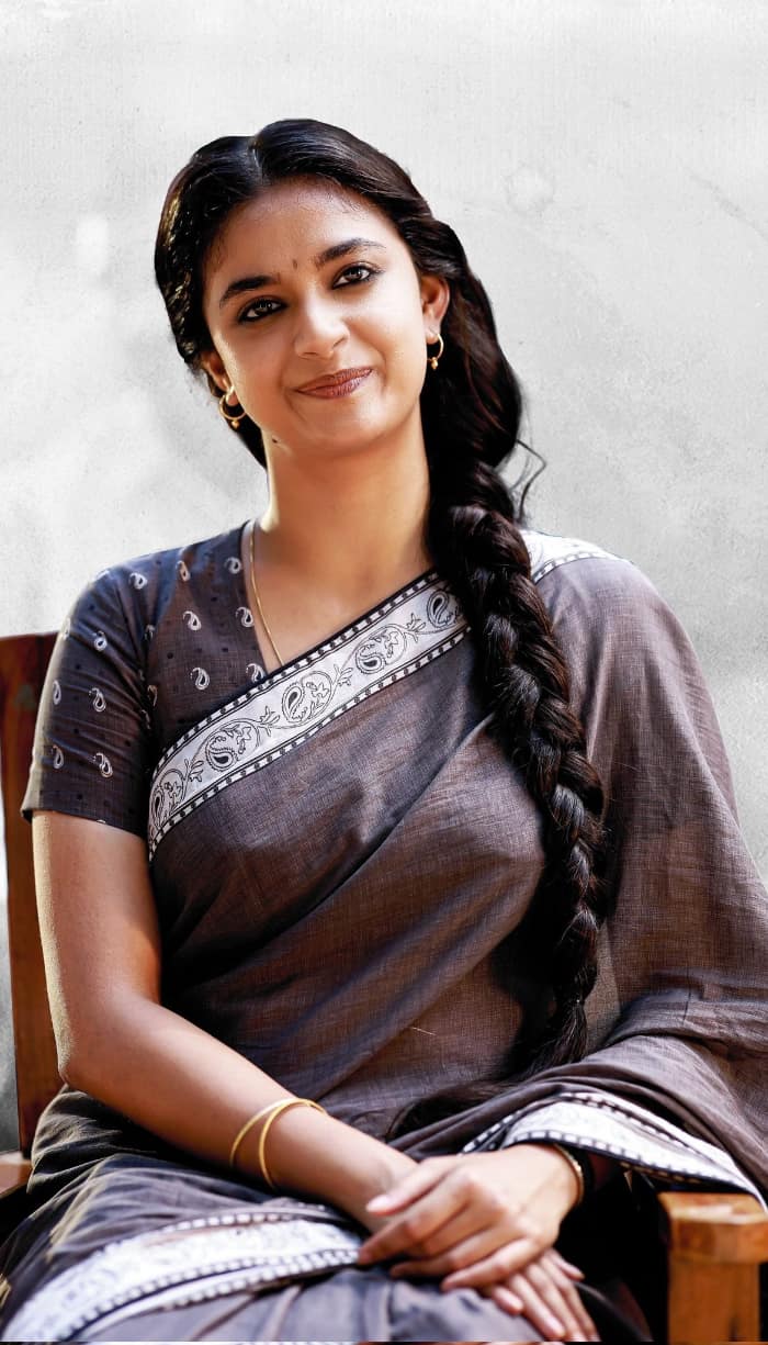 Keerthy Suresh looks elegant in Raghu Thatha character poster