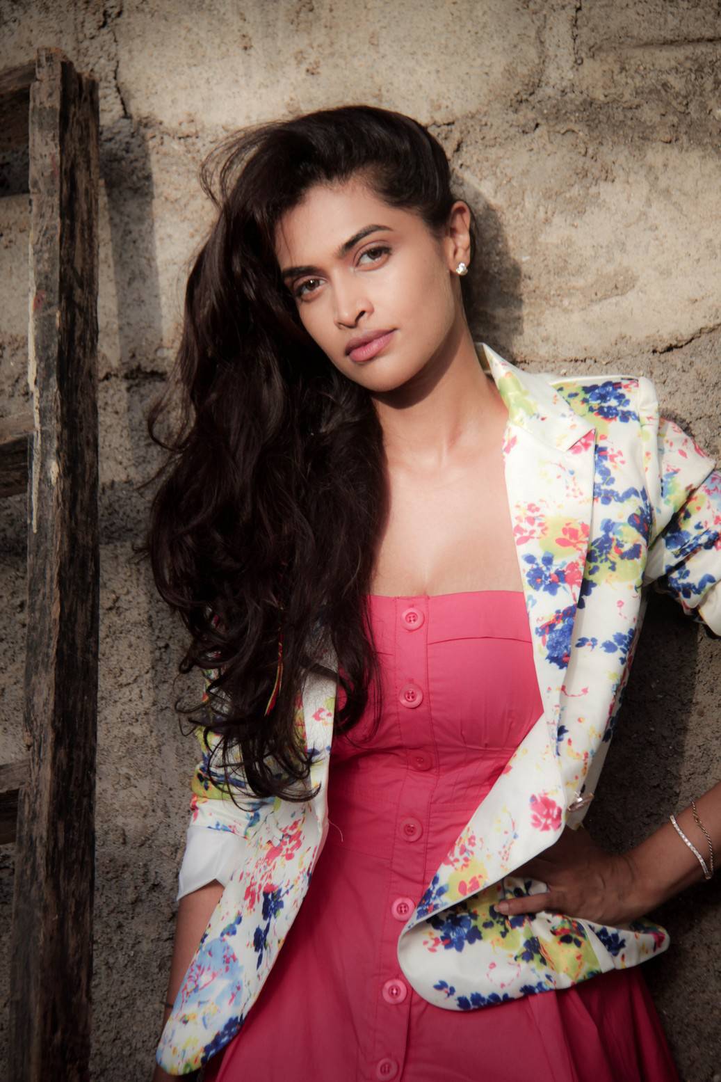 Actress Salony Luthra photoshoot Stills