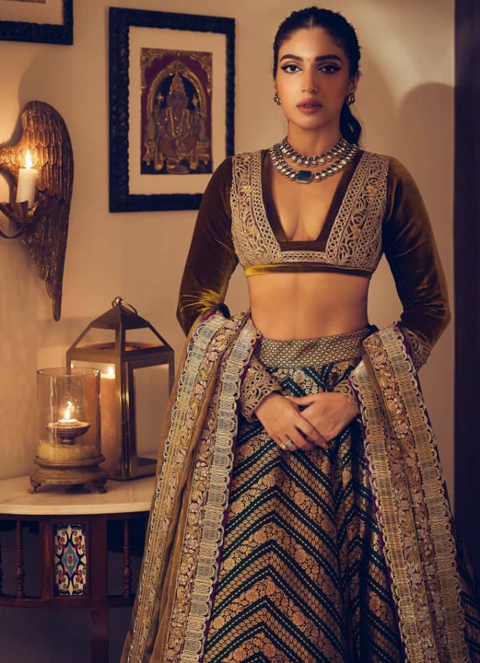 \"Discover the most recent and trendy snapshots of Bhumi Pednekar, capturing her in all her glory. Explore fresh photos featuring #BhumiPednekar's latest looks, celebrity style, and Hollywood glam. Don't miss out on these captivating moments with one of India's top talents!\"