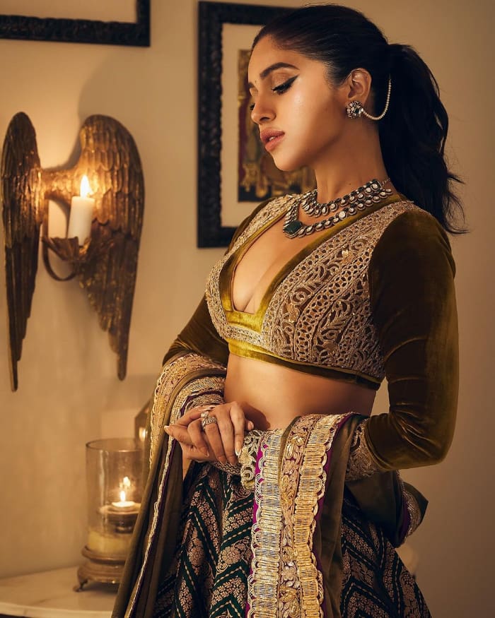 \"Discover the most recent and trendy snapshots of Bhumi Pednekar, capturing her in all her glory. Explore fresh photos featuring #BhumiPednekar's latest looks, celebrity style, and Hollywood glam. Don't miss out on these captivating moments with one of India's top talents!\"