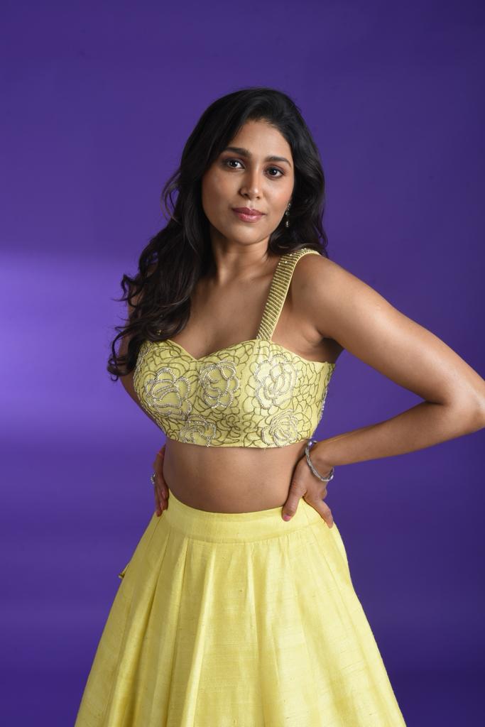 \"Explore stunning and sizzling images of the gorgeous Manisha Yadav! Dive into a collection of captivating photographs capturing her beauty and charm. Don't miss these trending snapshots! #ManishaYadav #SizzlingPhotos #BeautyCaptured\"\r\n\r\n\r\n\r\n\r\n\r\n