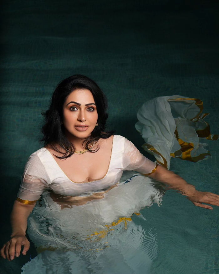 \"Discover a collection of breathtaking images showcasing the beauty and charm of Nandini Rai. Explore captivating moments captured in stunning visuals. #NandiniRai #Photography #CelebrityClicks\"