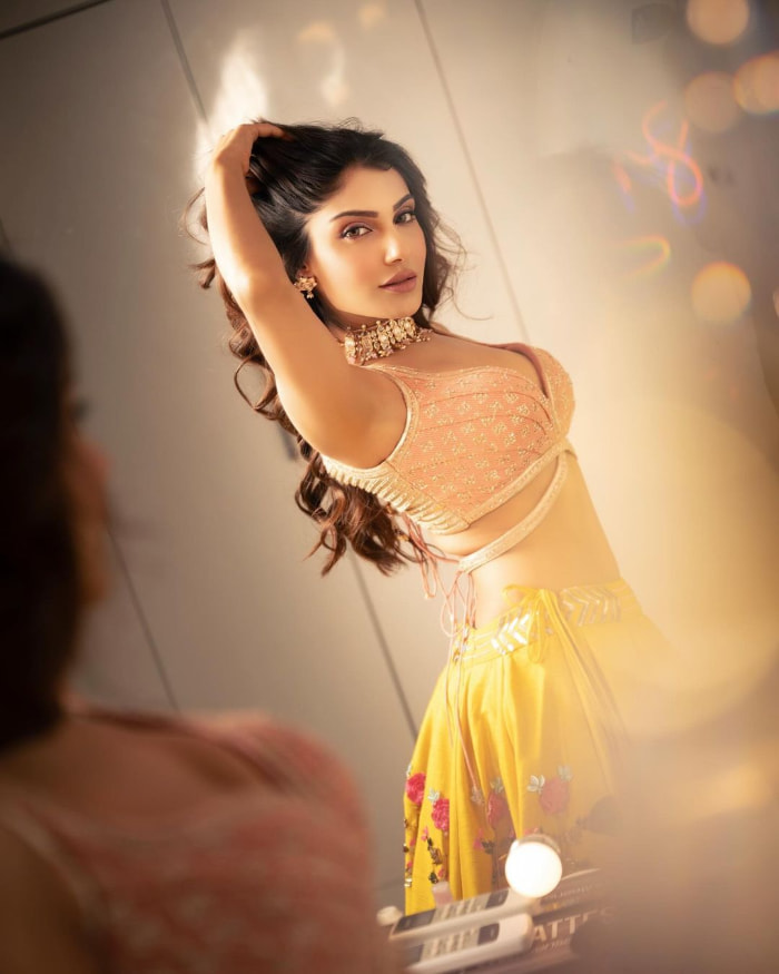 \"Captivating Snapshots of Ishita Raj | Trending Celebrity Photos 2023\"