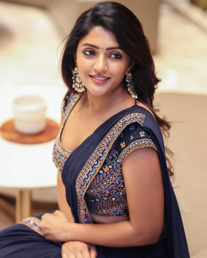 \"Captivating Snapshots: Eesha Rebba's Latest Stunning Photo Collection\"