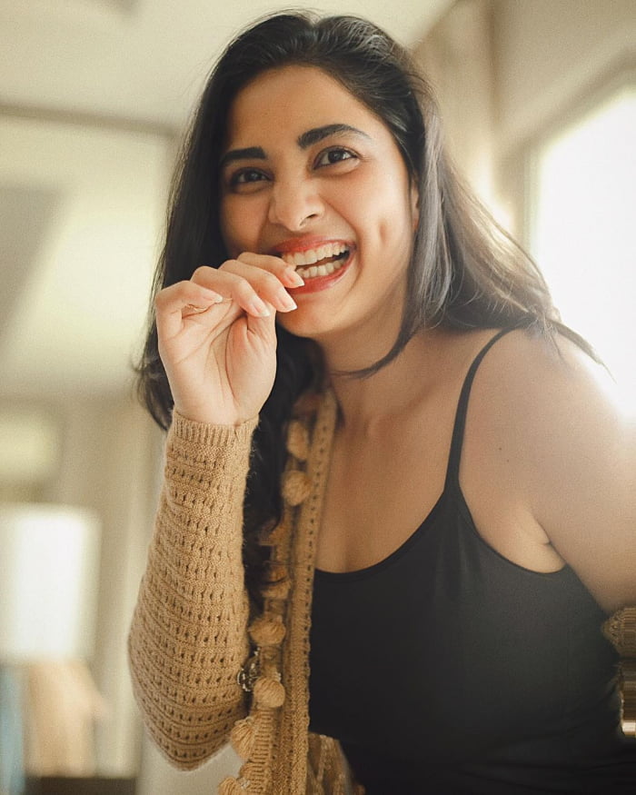  \"Immerse yourself in the enchanting beauty of Shrushti Dange through these mesmerizing stills. Discover the latest and most charming photographs capturing the essence of Shrushti's allure. #ShrushtiDange #CelebrityPhotos #StunningCaptures #TrendingBeauty #GlamourPhotography\"