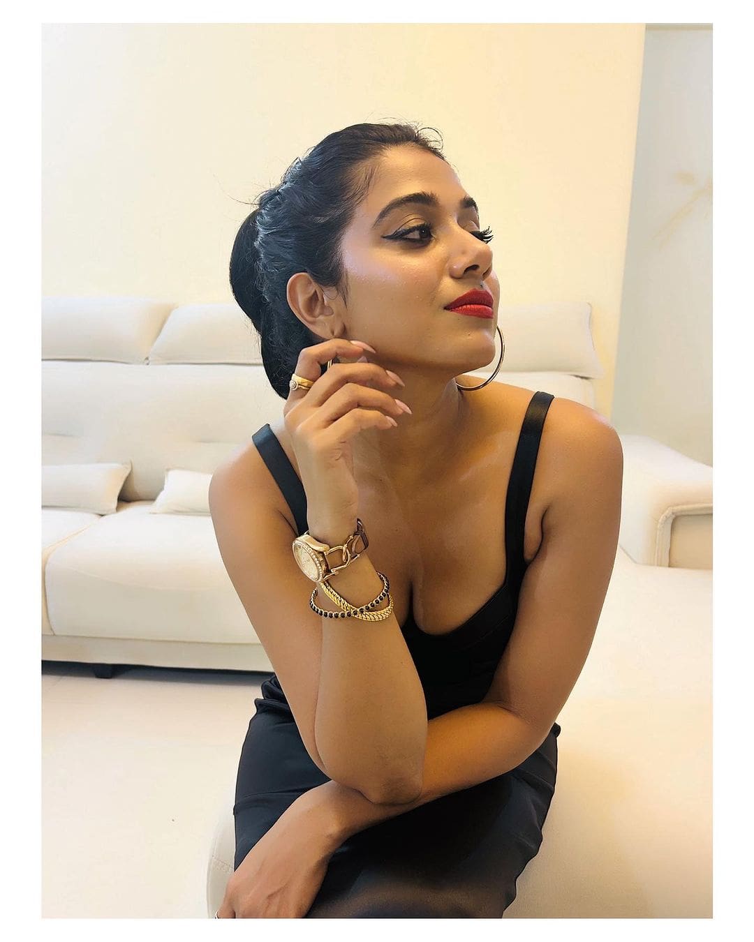 \"Explore the mesmerizing beauty of Shilpa Manjunath through these exquisite stills. Immerse yourself in the allure of her captivating moments, captured with precision. Discover the latest trends in the world of glamour and entertainment. #ShilpaManjunath #StunningShots #TrendingBeauty\"