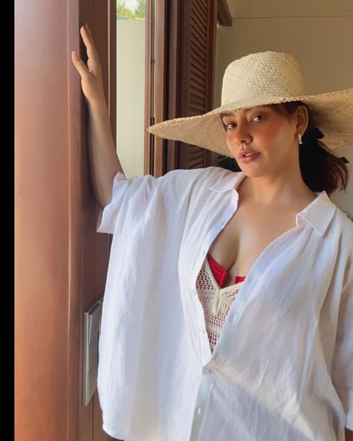 \"Discover the freshest snapshots of Neha Sharma, showcasing her timeless elegance and charm. Dive into a visual treat with these trending #NehaSharmaPics #Glamour #Fashionista #CelebStyle.\"