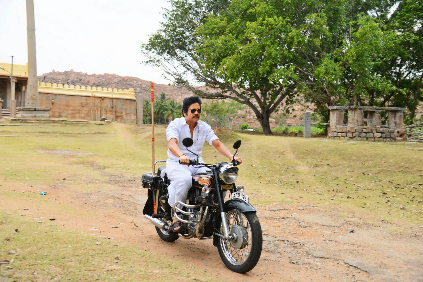 Nagarjuna Stills from Soggade Chinni Nayana Telugu Movie