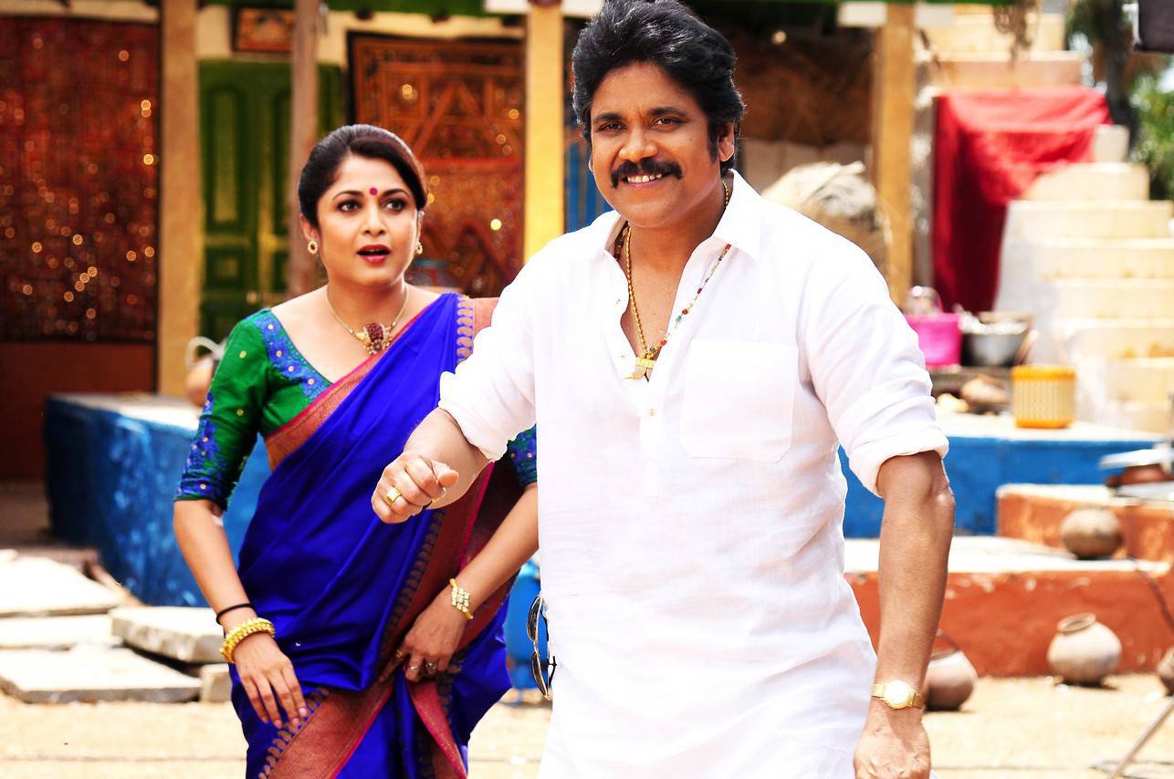 Nagarjuna and Ramya krishnan Stills from Soggade Chinni Nayana