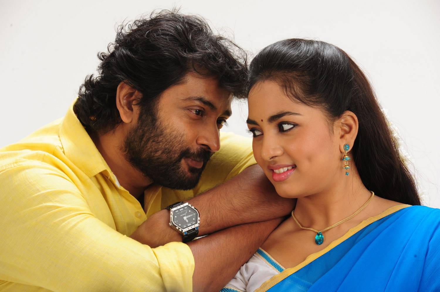 Stills from Kaththukkutti Tamil Movie | Narain, Shrushti Dange