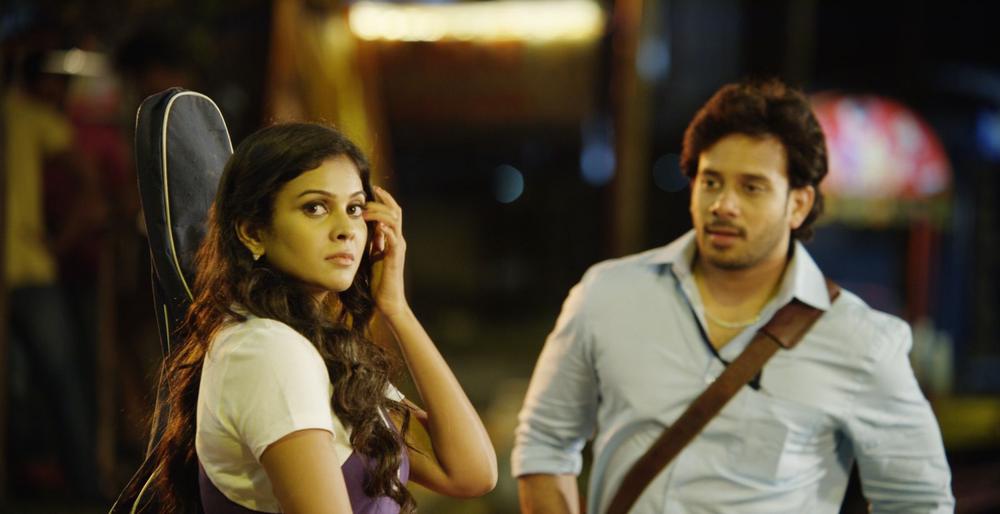 Ennodu Vilayadu Tamil Movie Stills | Bharath, Chandini Tamilarasan