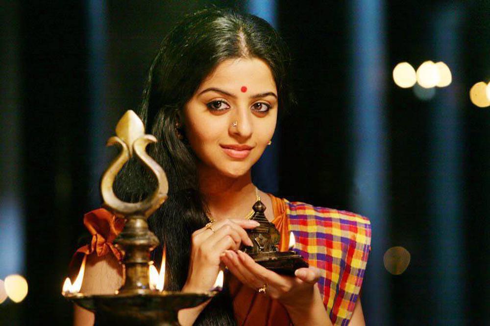 Kaaviya Thalaivan Latest Stills - Vedhika