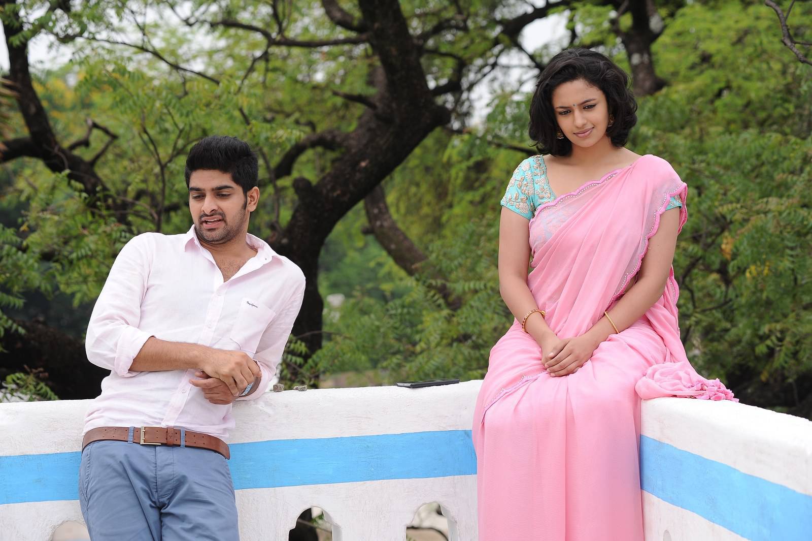 Kalyana Vaibhogame Telugu Movie | Naga Shourya, Malavika Nair