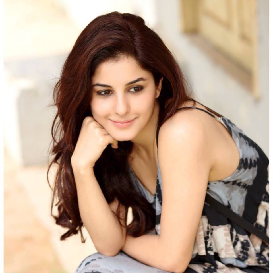 Actress Isha Talwar Stills 
