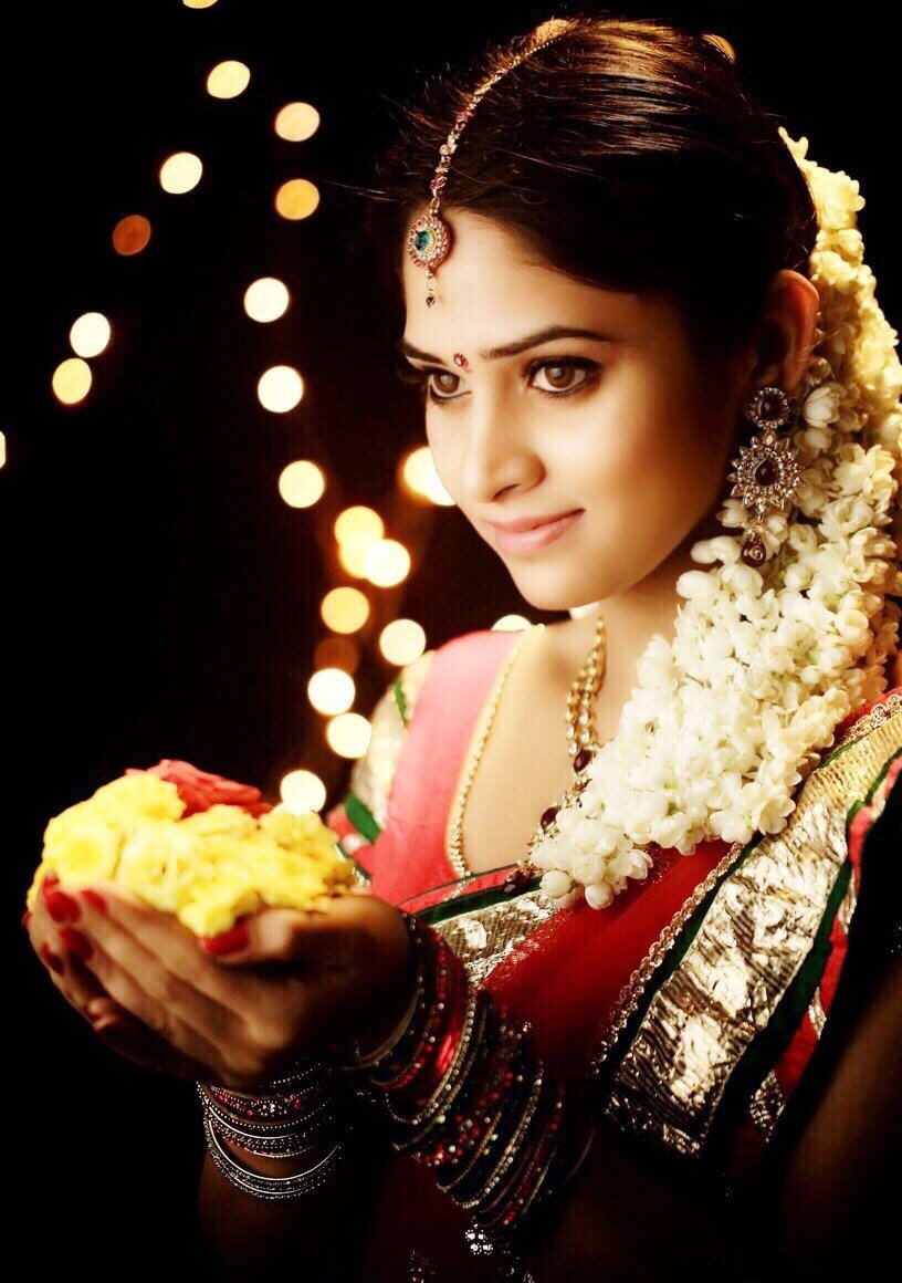 Actress Sanyathara Photoshoot