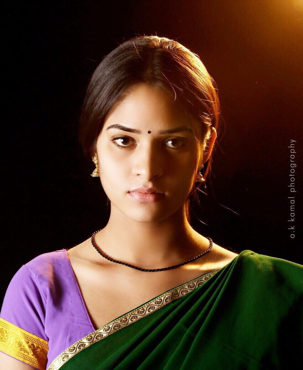 Actress Sanyathara Photoshoot