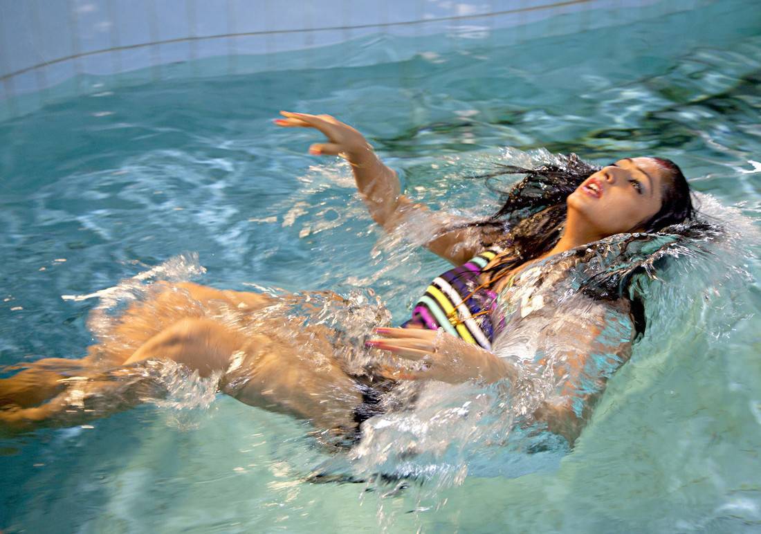 Actress Haripriya Hot Stills from Atharvanam Movie