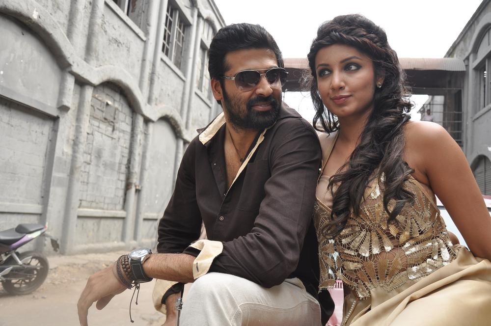 Natpadhigaaram-79-Movie-Stiils-Raj Bharath ,Tejaswi Madiwada