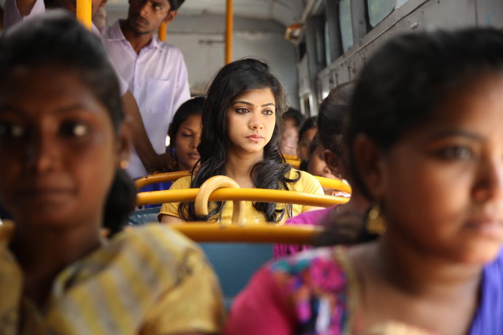 Kadhalum Kadanthu Pogum Movie Stills -  Vijay Sethupathi, Madoona Sebastian