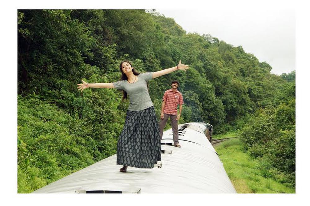 Dhanush and Keerthy Suresh in Movie Mirattu