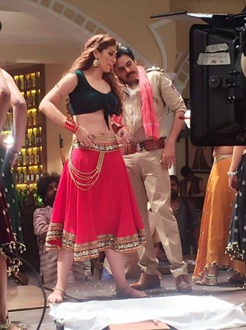 Sardaar Gabbar Singh Movie Working Stills | Pawan Kalyan, Raai Laxmi 