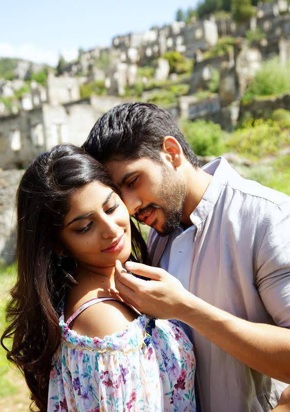 Saahasam Swaasaga Saagipo Movie Stills