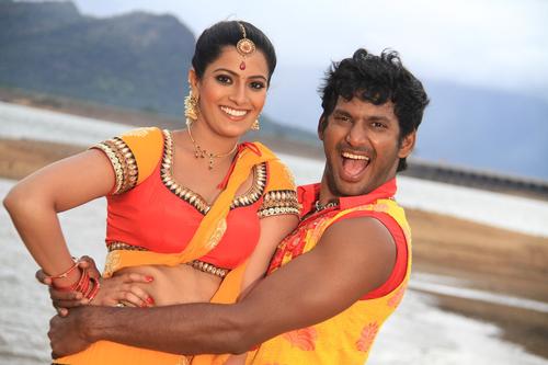Madha Gaja Raja Tamil Movie Stills starring Vishal, Varalakshmi