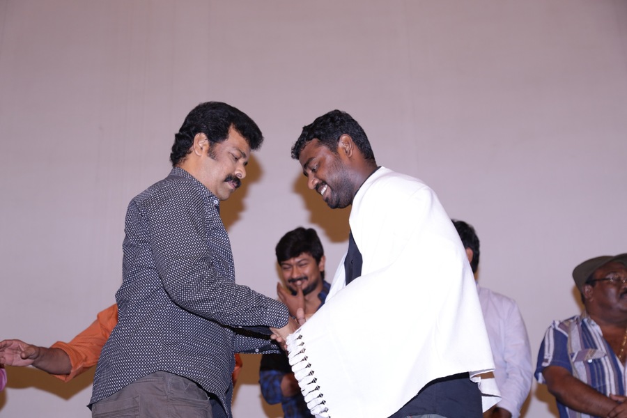  Director Union Association Felicitated Manithan Team
