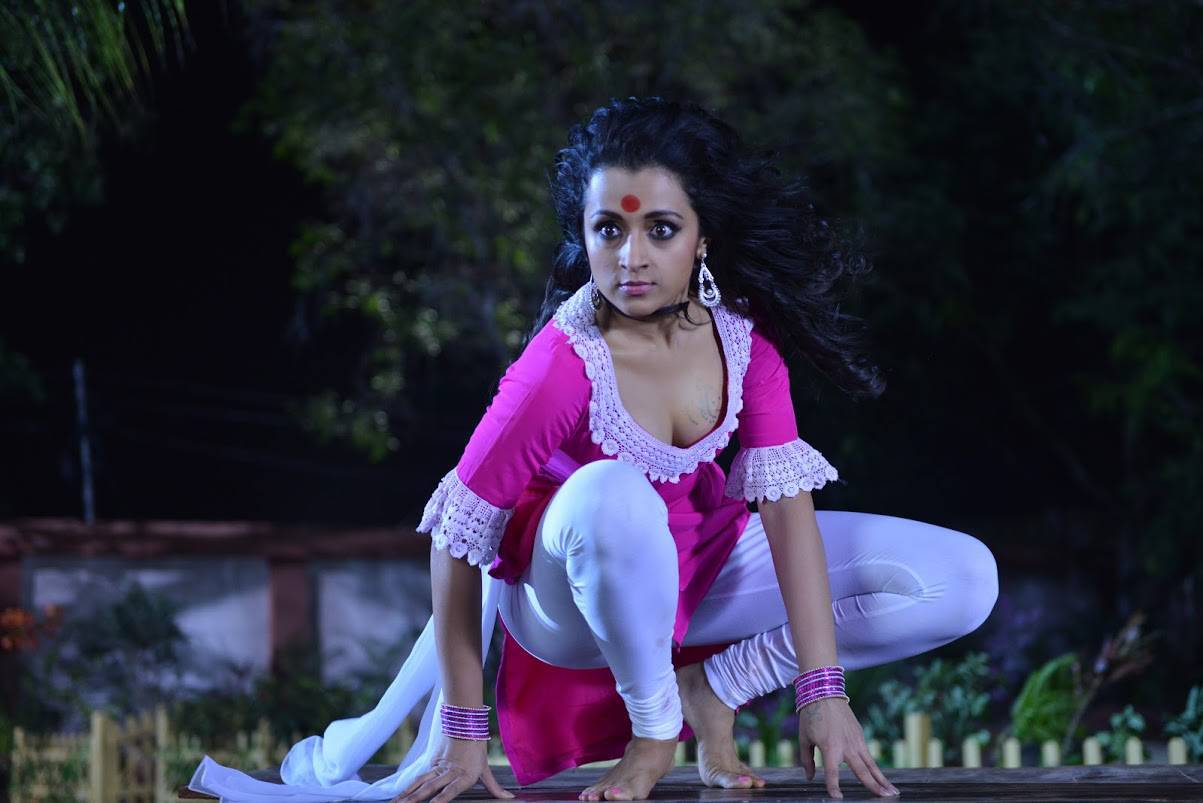 Trisha Stills from Nayaki / Nayagi Movie