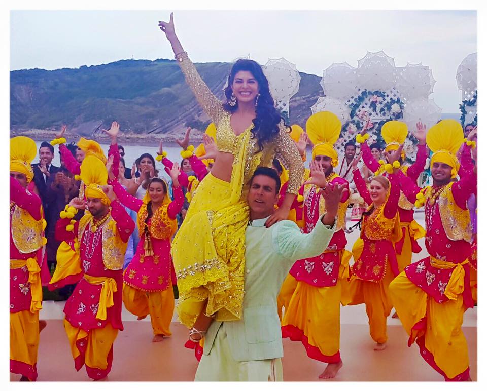 Akshay Kumar and Jacqueline Fernandez in Housefull 3 Hindi Movie