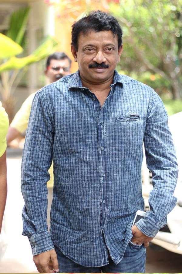 Villathi Villain Veerapan press meet stills