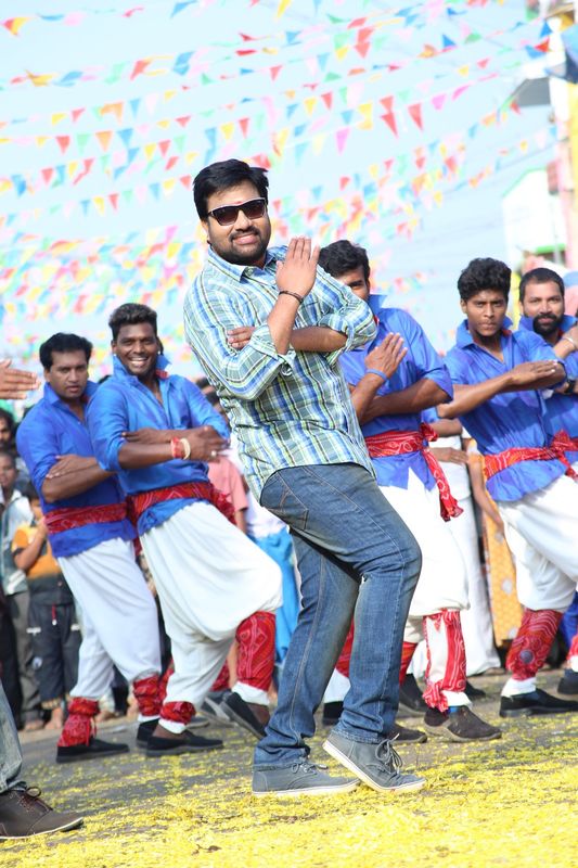 Adra Machan Visilu Movie Stills | Shiva
