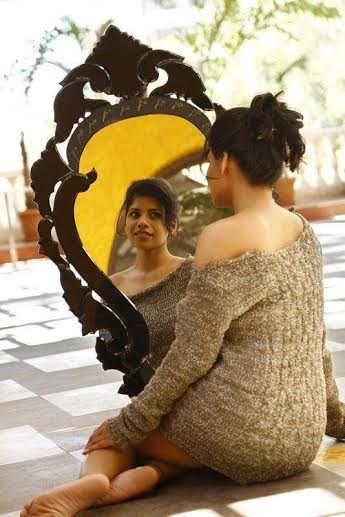 Actress Sumann Stills